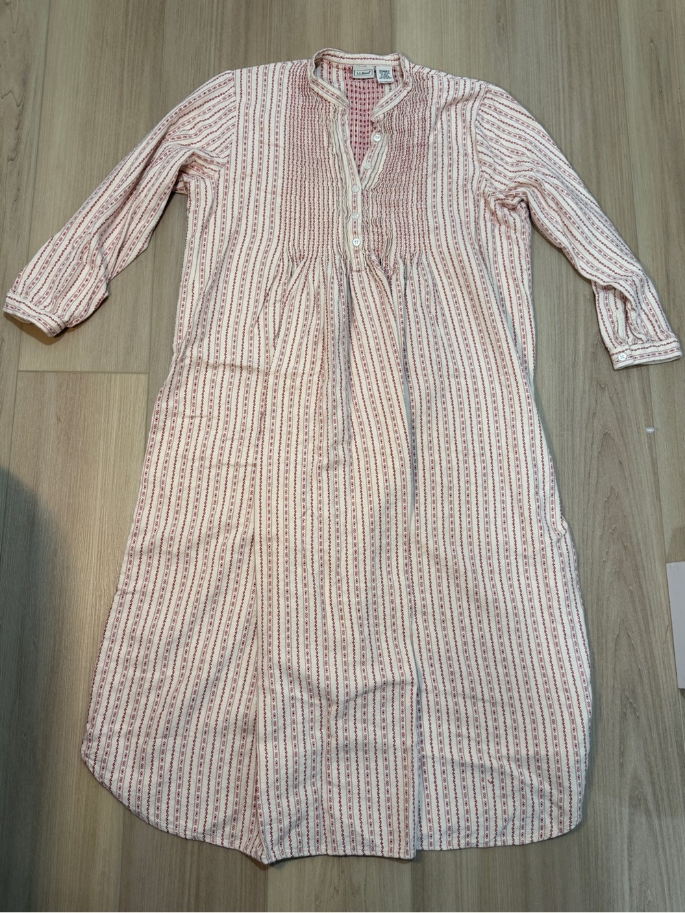 L.L.Bean Long Sleeve Cotton Flannel Nightgown—Size Medium Petite